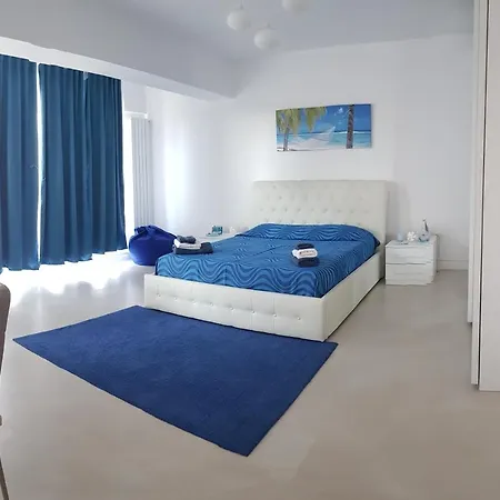 Garsoniera Ultramoderna Miramar *
